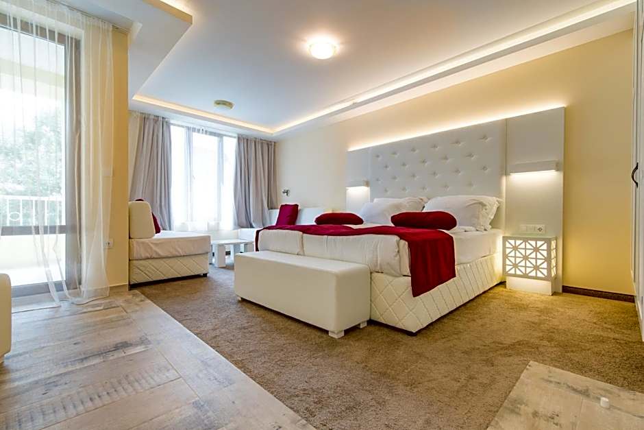 Hotel Perla Beach Luxury - All Inclusive & Free Beach Access