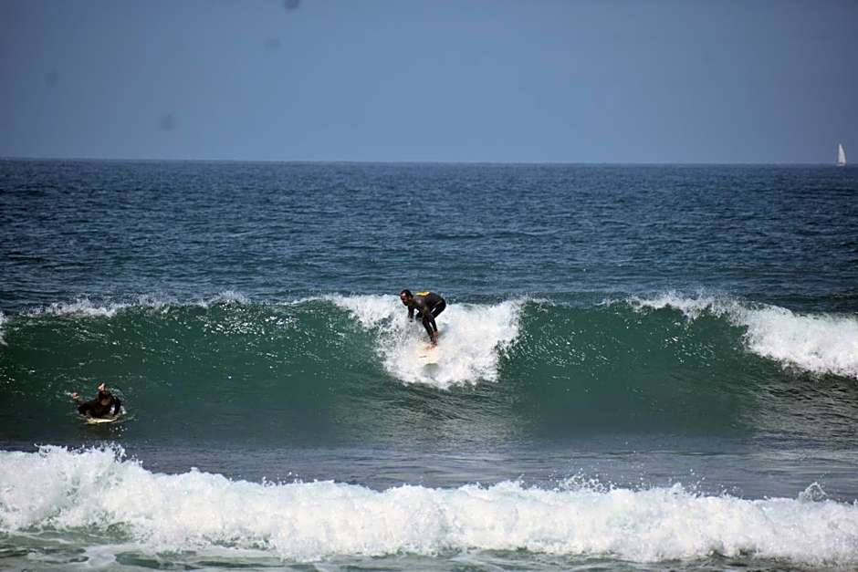 Surf Yoga Ericeira Guest House