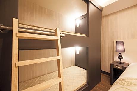 Deluxe Family Twin Room - Non-Smoking - No Daily Cleaning