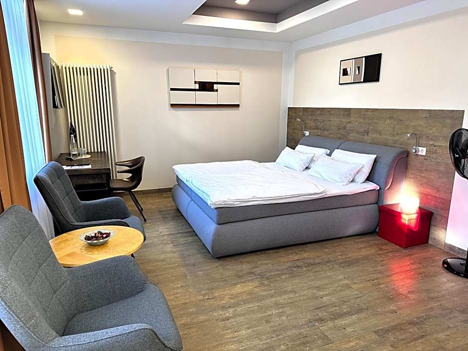 Hotel PrimaVera parco