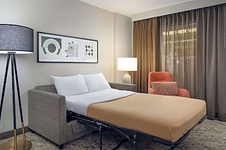 Two-Room King Suite with Bath Tub - Disability Access