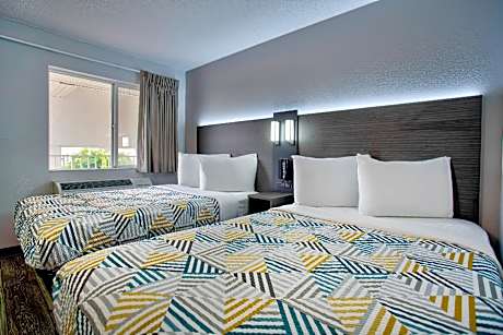 2 Full Beds | Non-Smoking