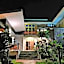 Tonmai Suites
