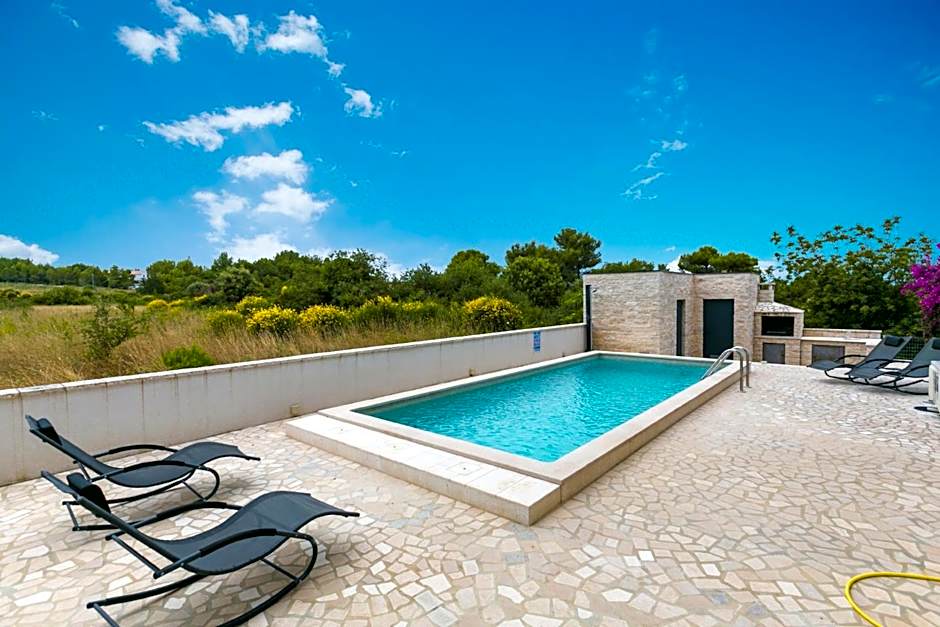 Deneris - App with Private Pool