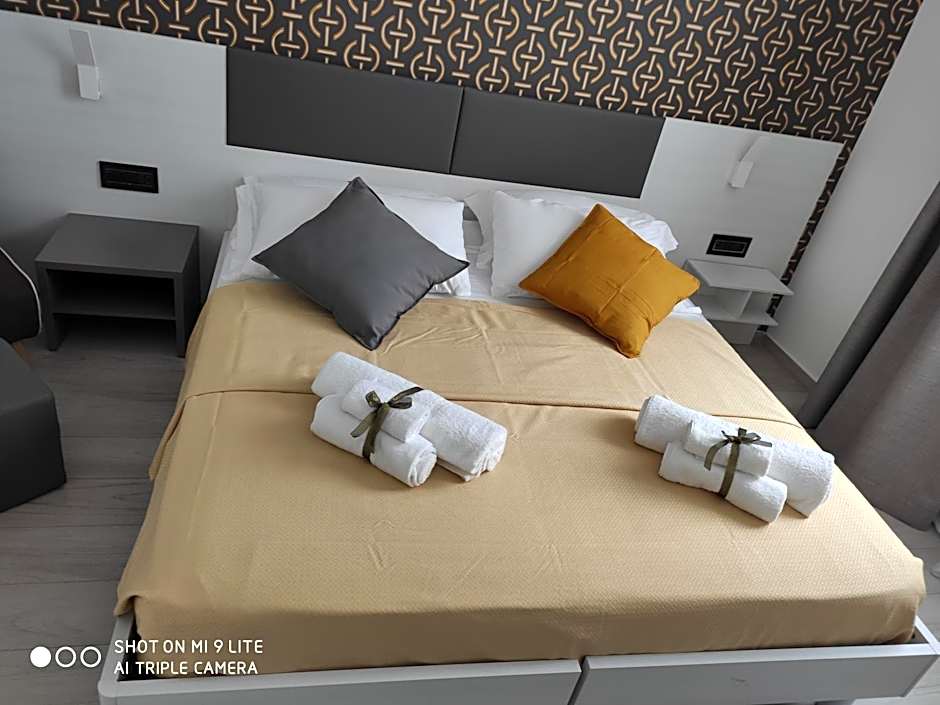 Thalya Luxury Rooms