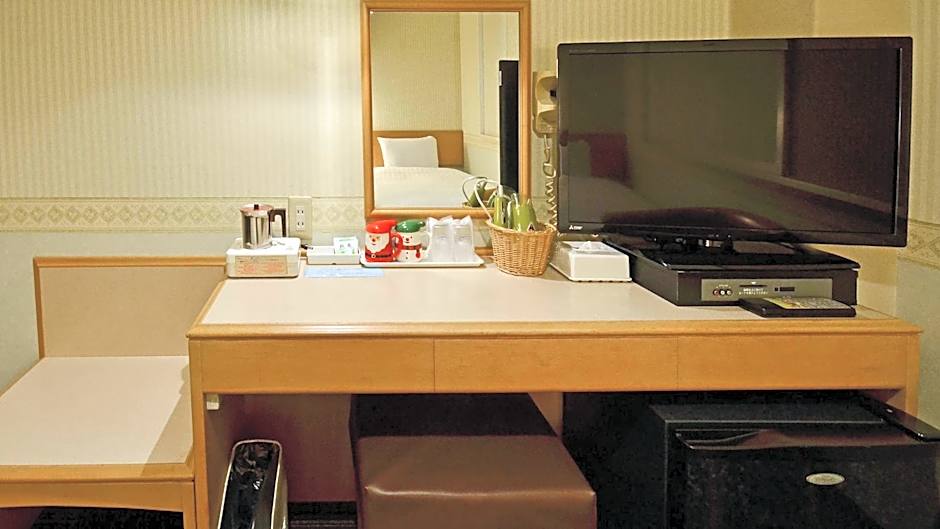 Omura Central Hotel