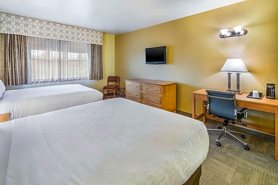 Clarion Hotel & Suites Fairbanks near Ft. Wainwright