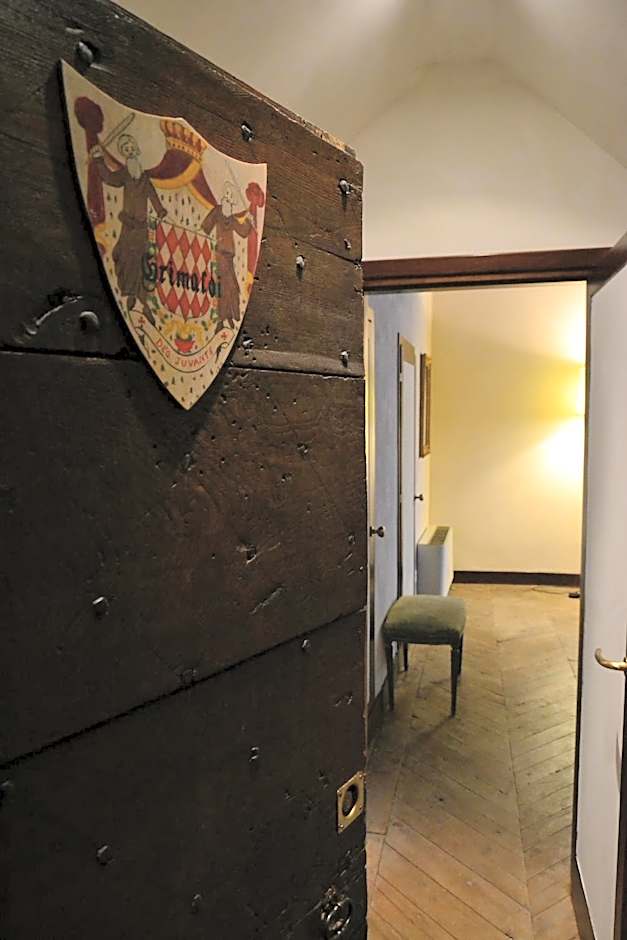 Castello Di Compiano Hotel Relais Museum