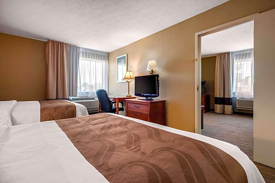 Quality Inn & Suites New Castle