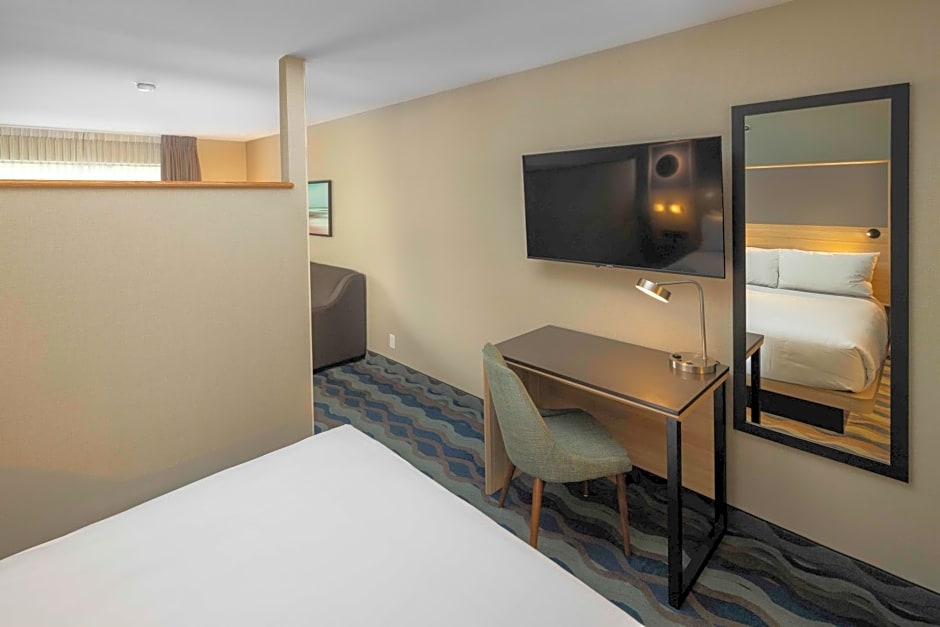 Accent Inn Vancouver Airport