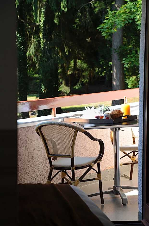 Logis Hôtel Le Parc de Geoffroy