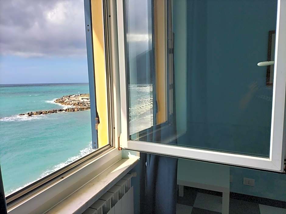 La Bouganville Beatiful Sea view