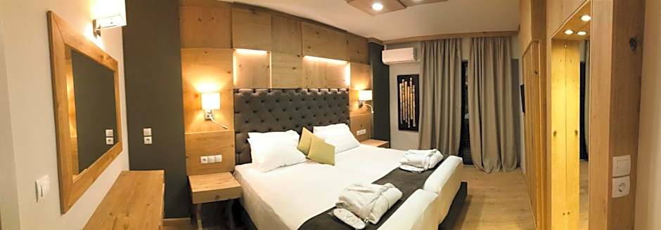 Elmi Beach Hotel & Suites