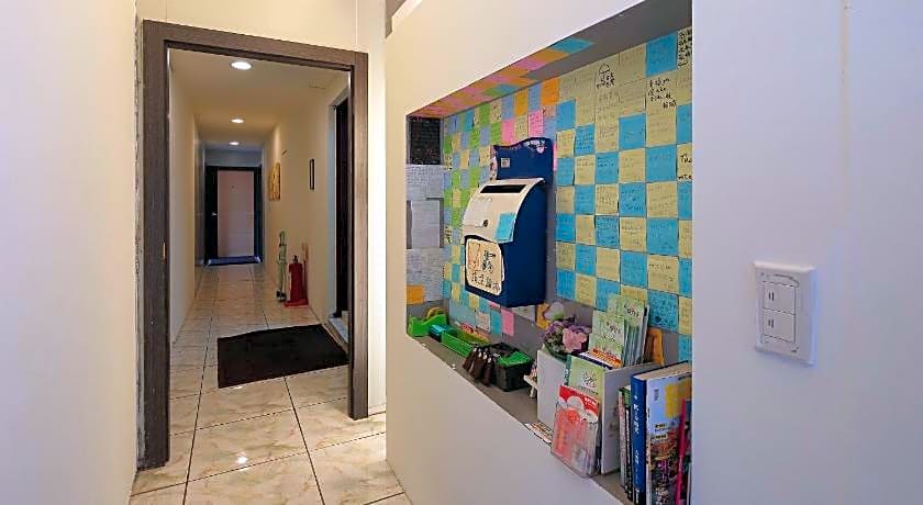 Happiness Yes Hostel II