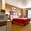 Country Inn & Suites by Radisson, Sycamore, IL