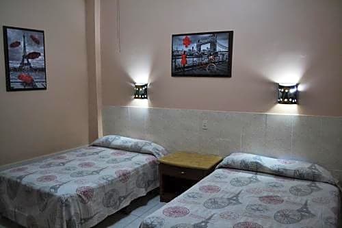 Hotel Maya
