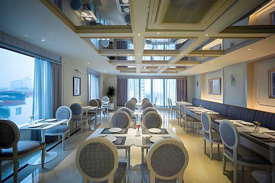 Le Jardin Hotel Haute Couture 