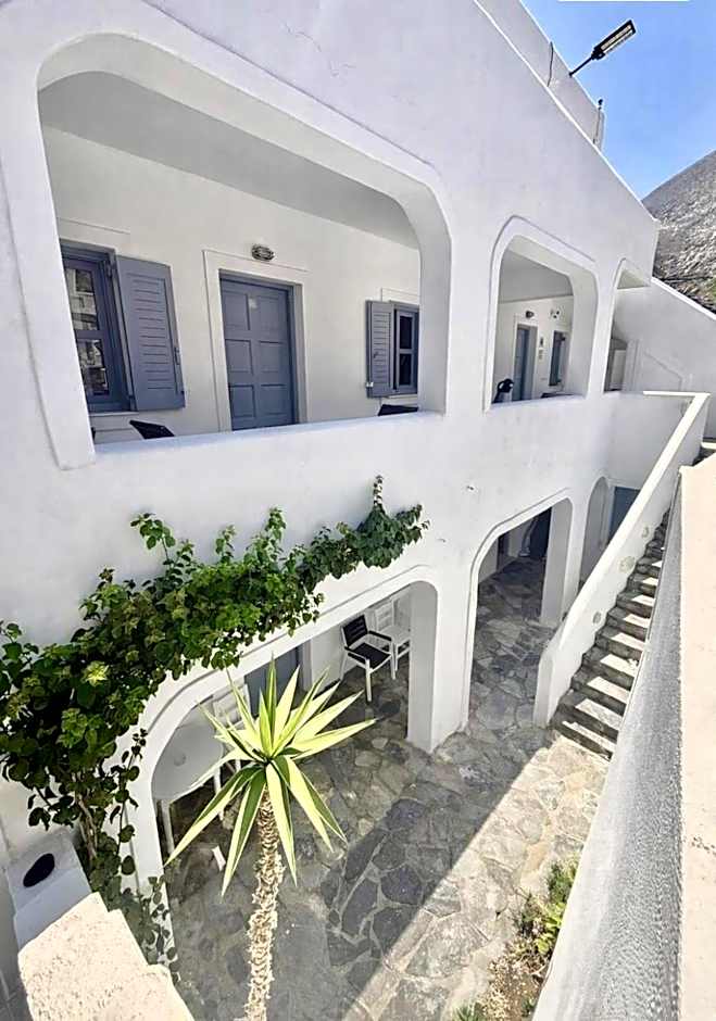 Zacharakis Studios