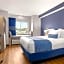 Microtel Inn & Suites By Wyndham Lincoln