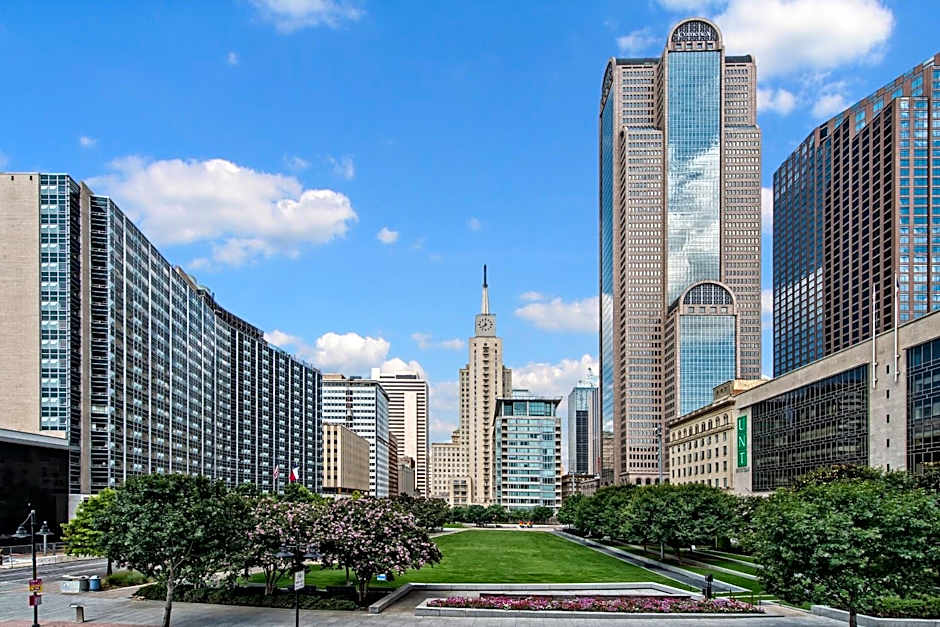 Hotel Indigo Dallas Downtown By IHG