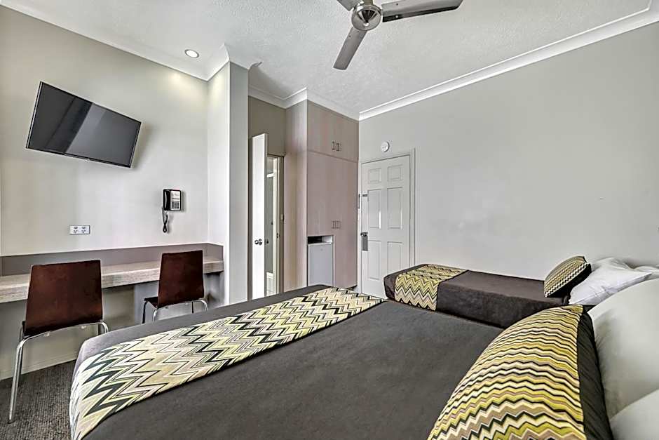 City Oasis Inn Townsville, SureStay Collection by BW