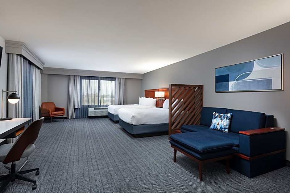 Courtyard by Marriott Wichita at Old Town