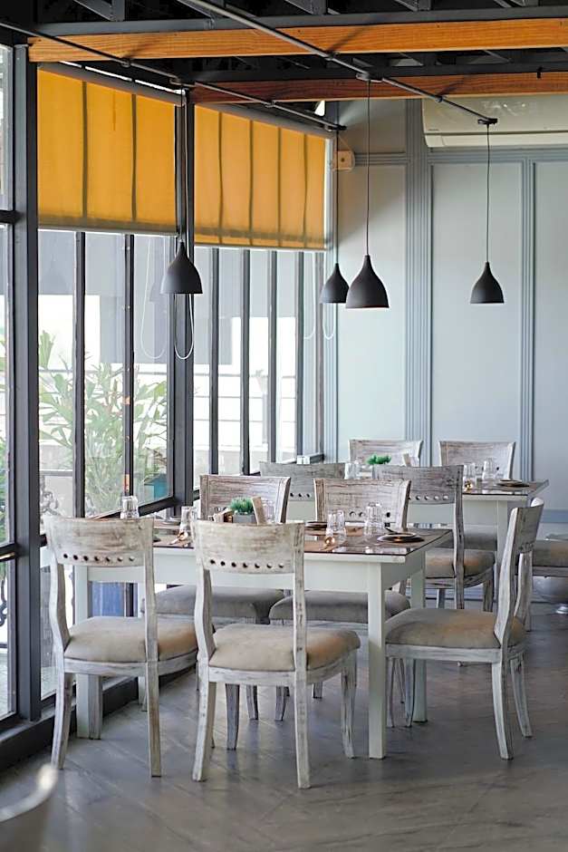 Hotel Horizon - Near Fateh Sagar Lake in Udaipur