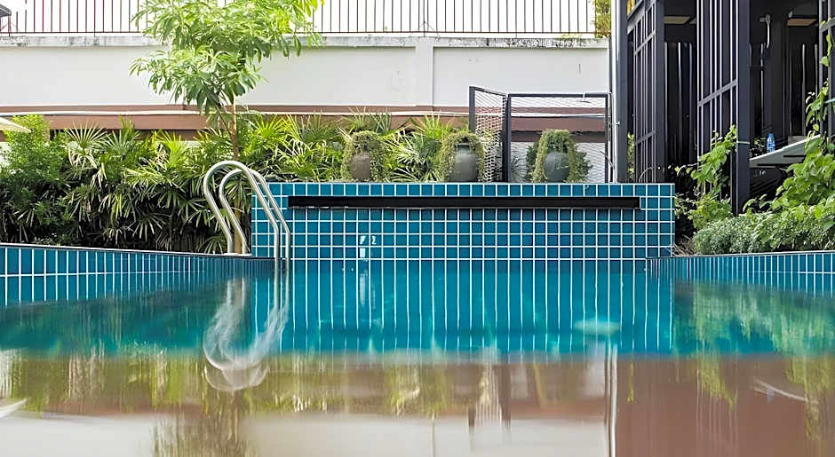 Blue Lagoon Hotel BY diamond