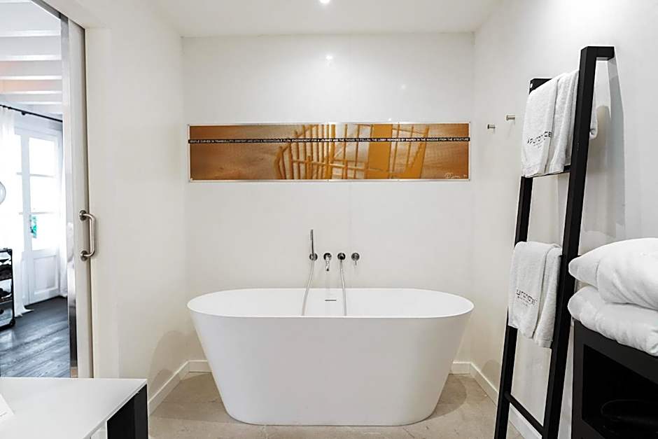 Puro Hotel Oasis Urbano