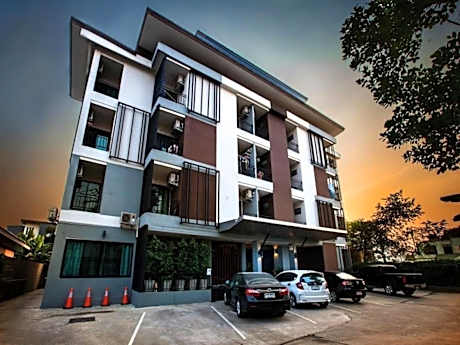 Euanjitt Chill House