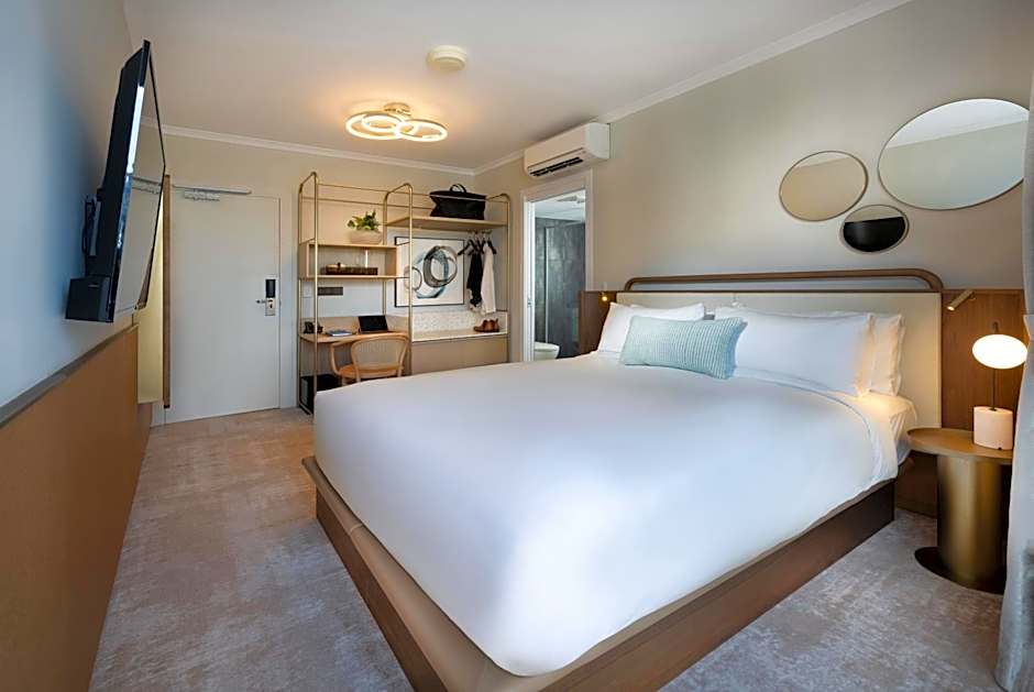 Mantra Terrace Hotel