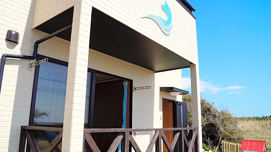 Sunny Coast Minamiboso Pet