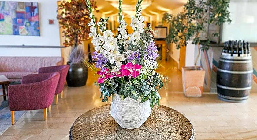 Ruth Daniel Residence