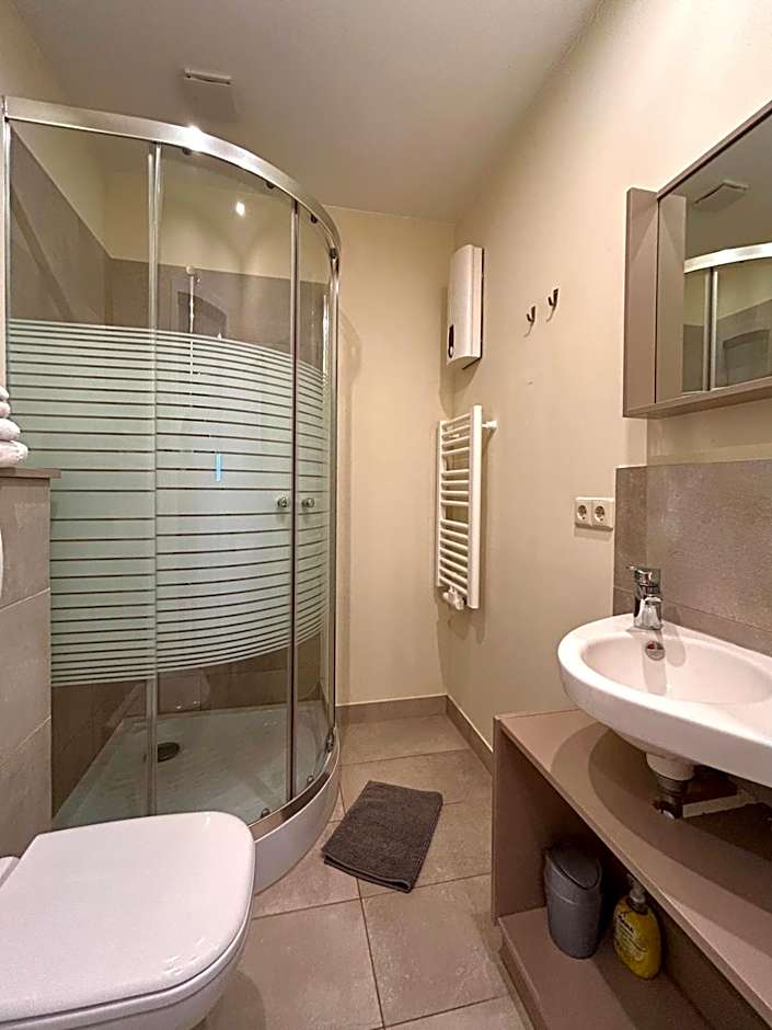 die Senfbude - wunderschöne Apartments für 4 Personen mit Terrasse & Stellplatz