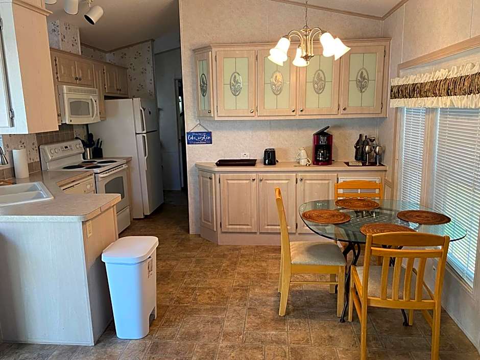 Little Lake Kerr-Maid