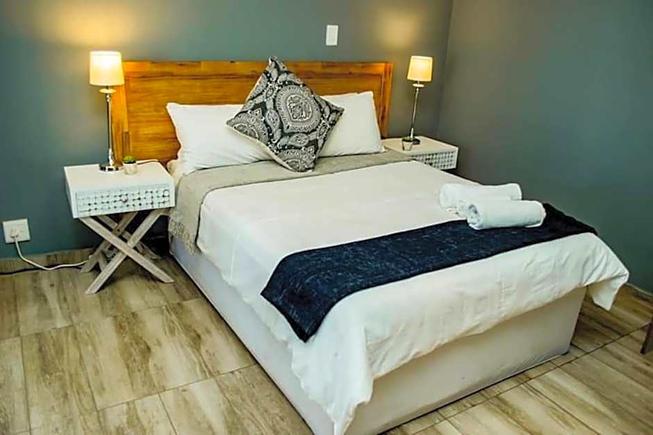 Rue Guesthouse