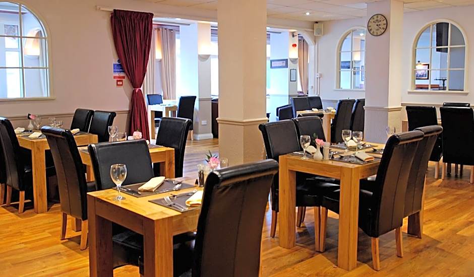 Oliver Cromwell Hotel