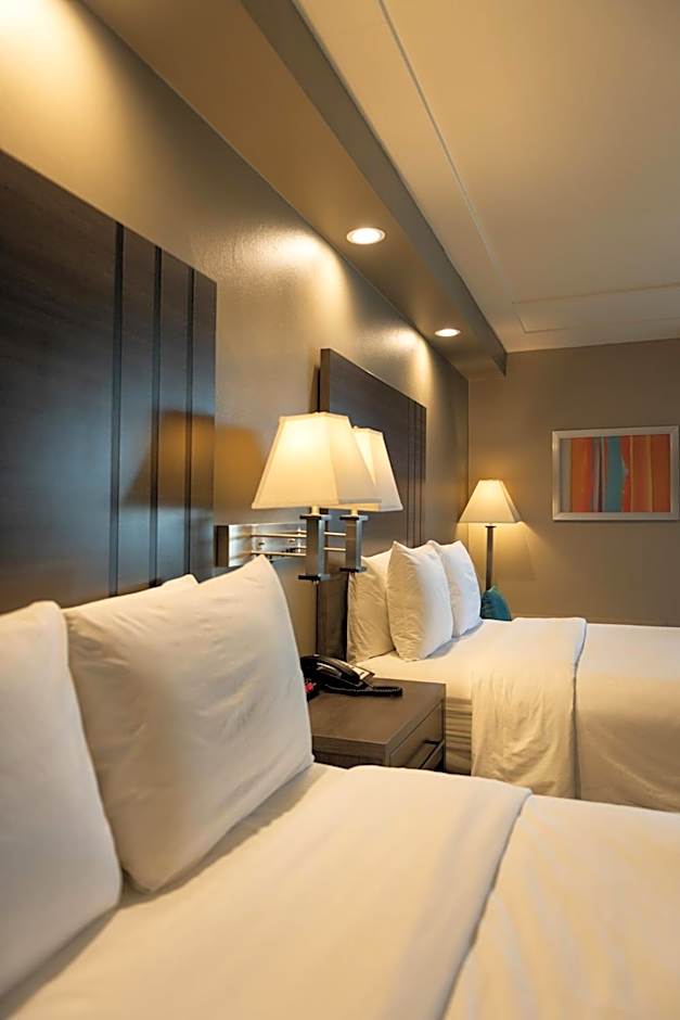 GreenTree Inn & Suites Los Angeles - Alhambra - Pasadena