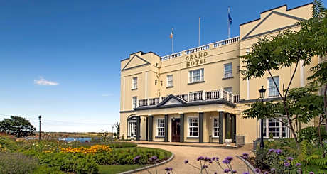 Grand Hotel