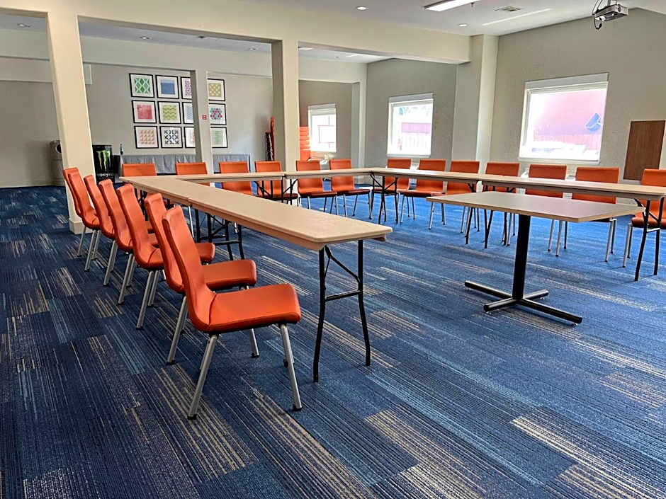 Holiday Inn Express & Suites South Padre Island By IHG
