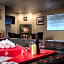 Postmarc Hotel and Spa Suites