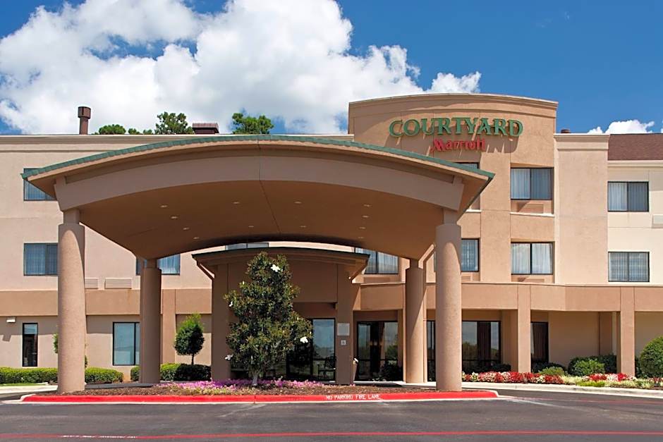 Courtyard by Marriott Texarkana