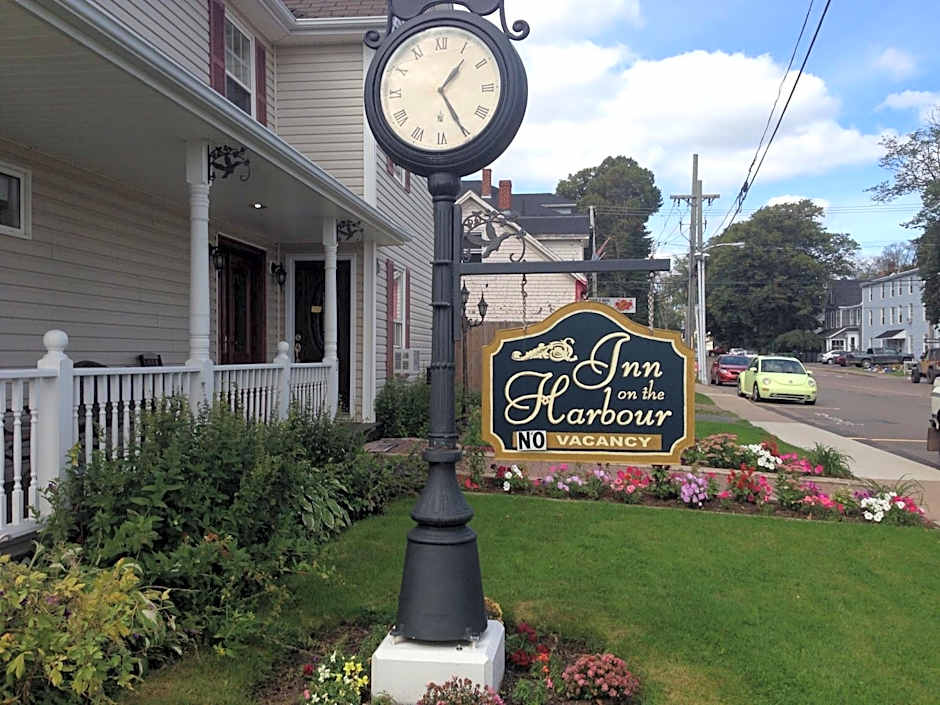 Inn on the Harbour