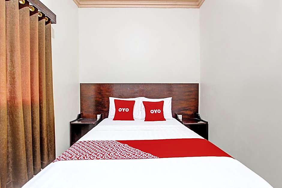OYO 92289 Hotel Aji Kusuma