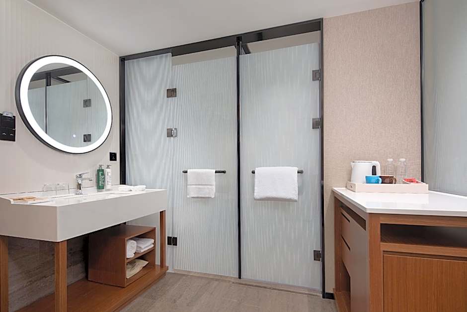 Hilton Garden Inn Beihai Jiafu