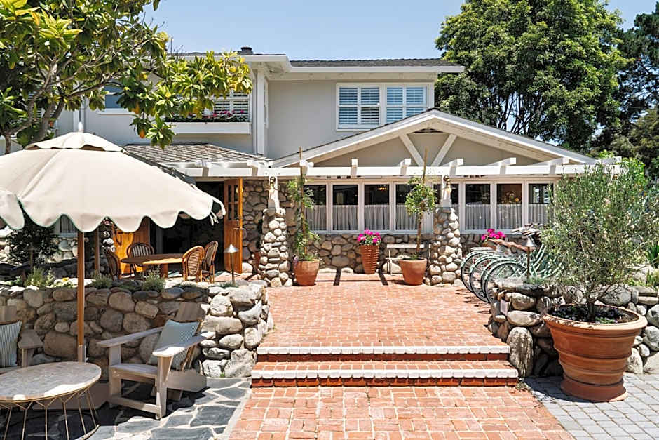 Le Petit Pali at 8th Ave