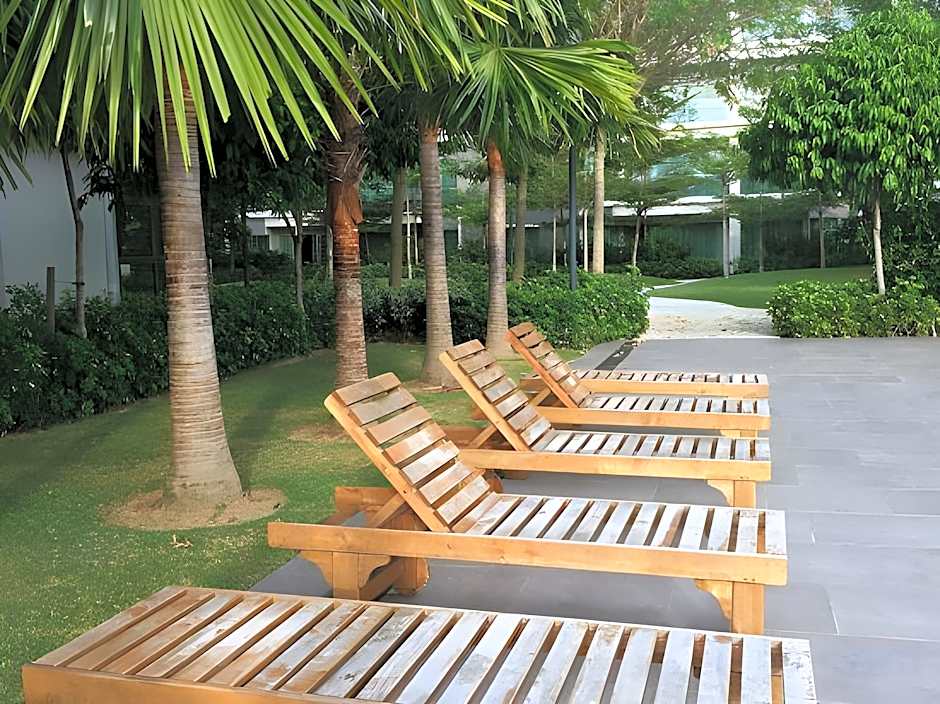 Borneo Coastal Residence @ Imago Mall