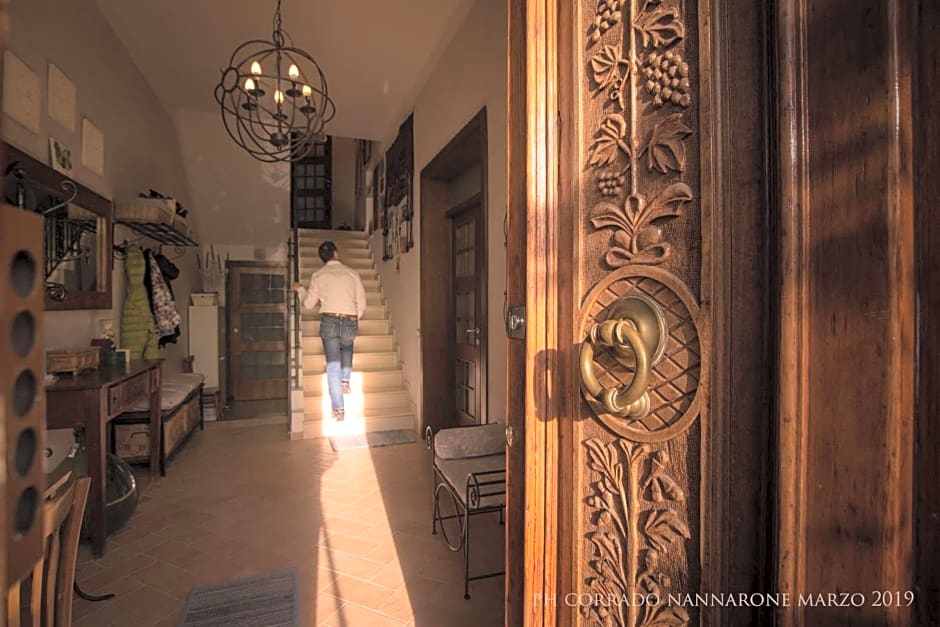 La Rocca Mia House B&B