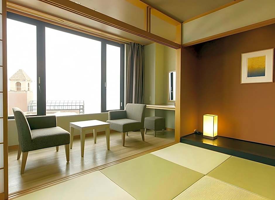 Fruit Park Fujiya Hotel