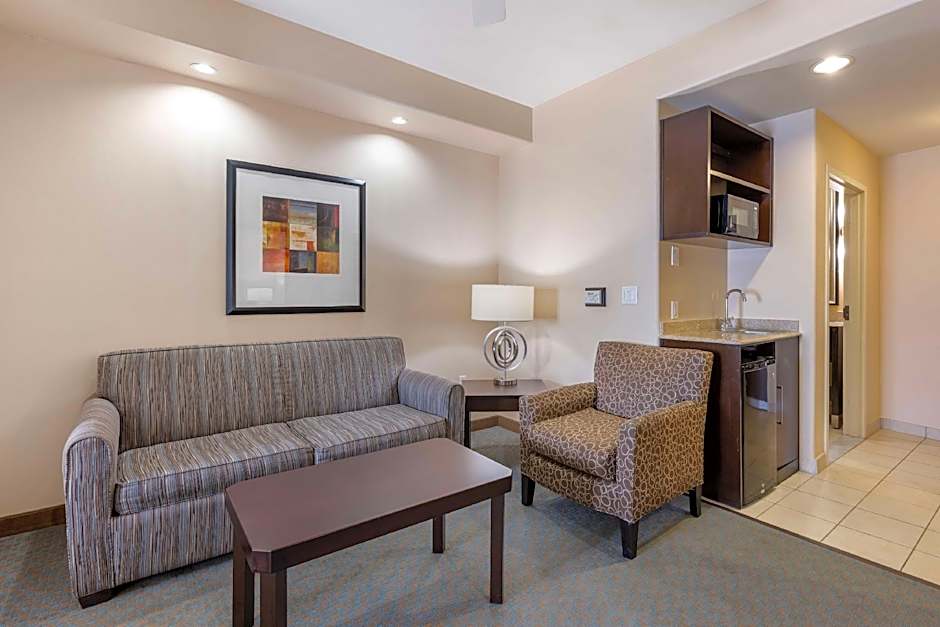 Best Western Plus Midland Suites